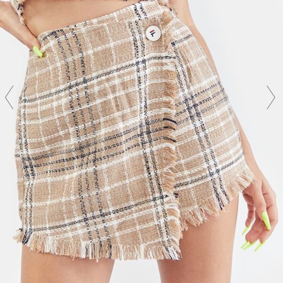 fila white gratia high rise skort - Picture 3 of 3